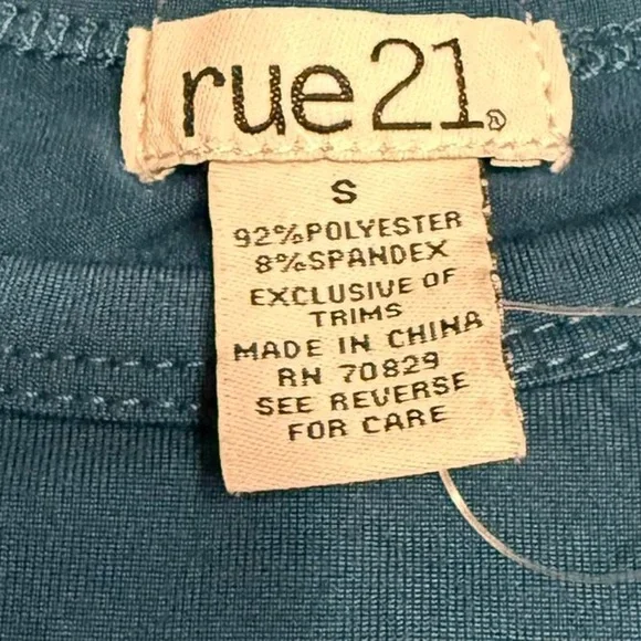 Y2K Rhinestone “Bite Me” Baby Tee – rue21 - Picture 3 of 3